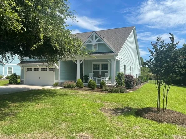 5984 Gray Squirrel Path, Southport, NC 28461