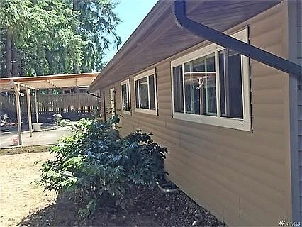 Weller Rd SW — Photo 4