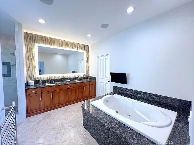 750 Bolsana Dr — Photo 34