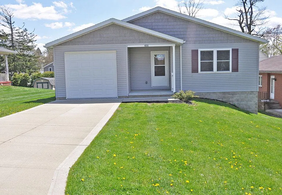 260 Carrie Ave NW #FRONT