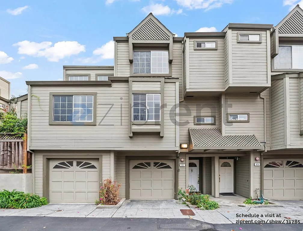 3 bed, 1978 sqft, $4,870 — Photo 1
