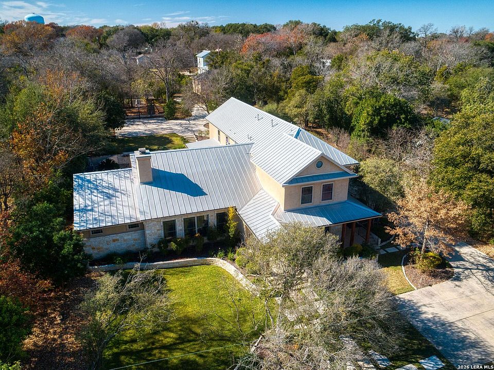 1st image of 333 Pike