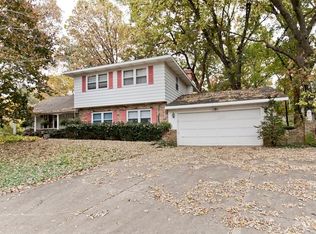 4600 Marsue Cir NE, Cedar Rapids, IA 52402
