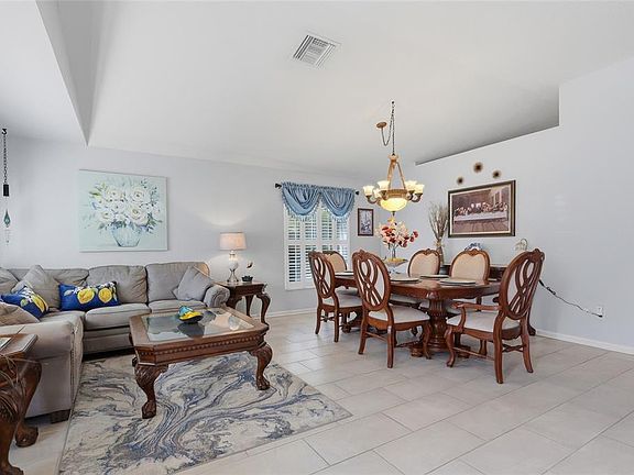 5th image of 12402 TREE POINTE COURT