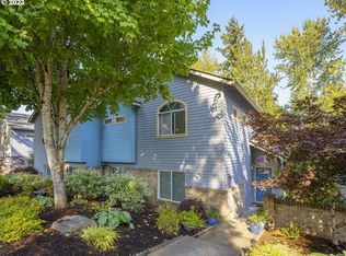 3611 SW Vesta St, Portland, OR 97219