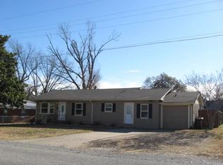 102 Northview Dr, Terrell, TX 75160
