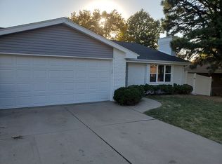 5901 Spruce St, Lincoln, NE 68516