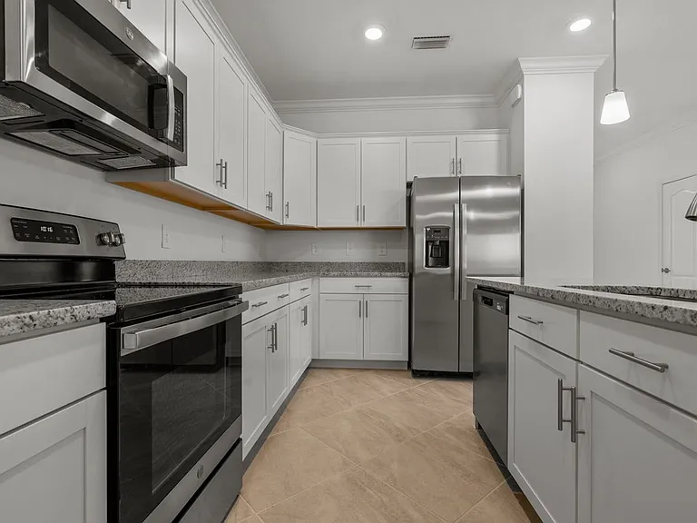 4363 Lemongrass Dr — Photo 13