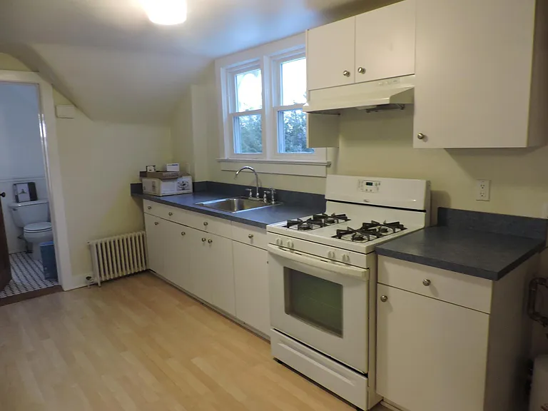 Hillside Pl — Photo 3