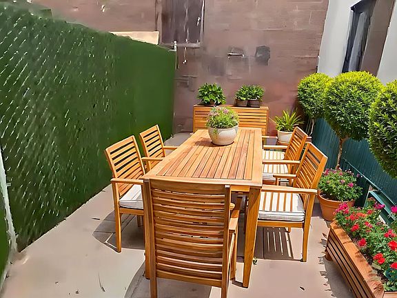 2nd image of 118 Tompkins Ave #16