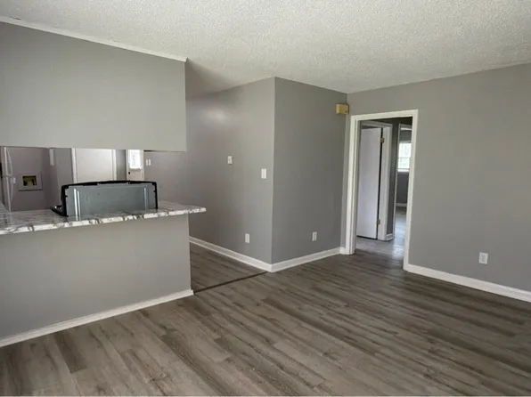 2719 Clayton Dr NW, Huntsville, AL 35810