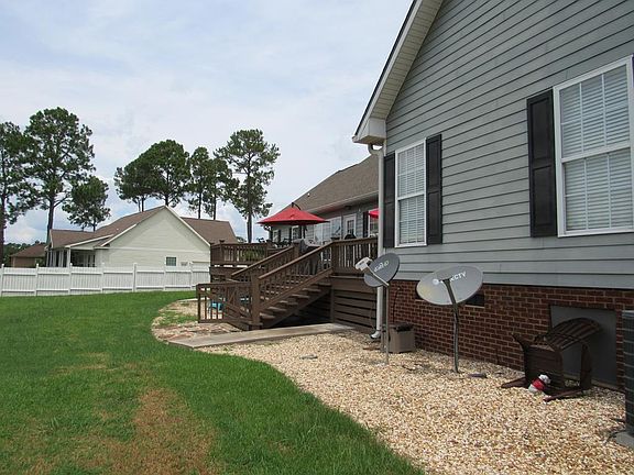 5th image of 107 Twin Lakes Dr