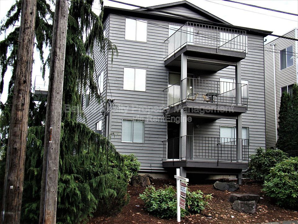 1st image of 3232 21st Ave W APT 201