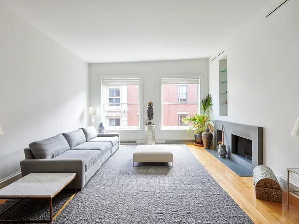 470 Broome Street image 1 of 16