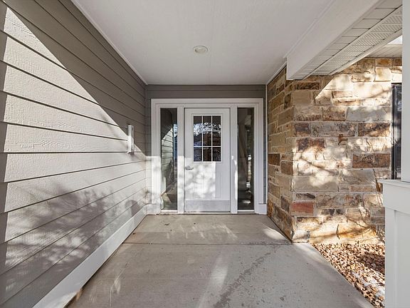 2nd image of 6967 Langford Ct