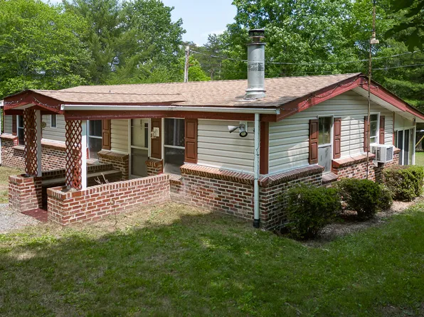 551 Tunnel Hill Rd, Millboro, VA 24460