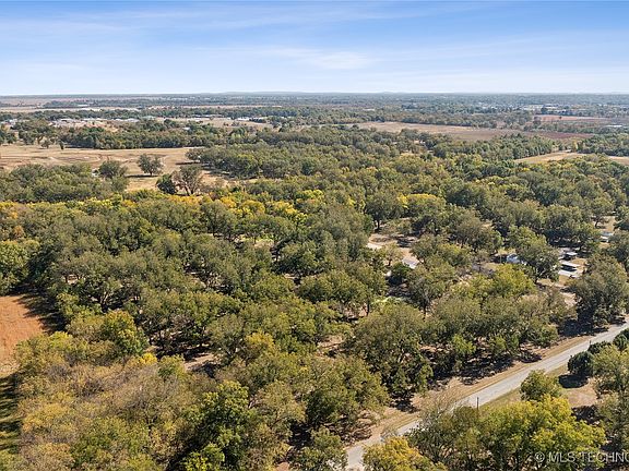 2nd image of 12610 Old Highway 75