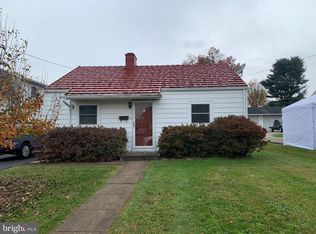718 Reber St, Shoemakersville, PA 19555