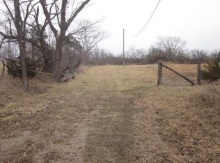 38861 Lookout Rd, Fontana, KS 66026