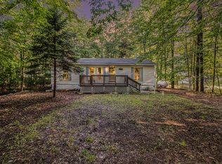 6454 W Beech St, Ludington, MI 49431