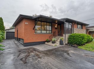 1141 Mohawk Rd E, Hamilton, ON L8T2S4