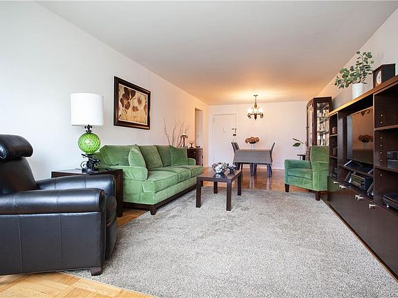 2nd image of 3530 Henry Hudson Pkwy APT 8H