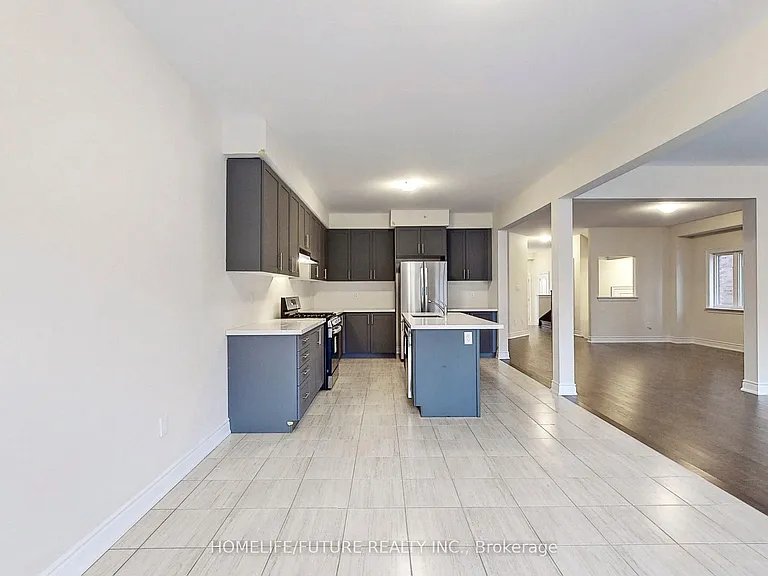 227 Heritage St — Photo 14
