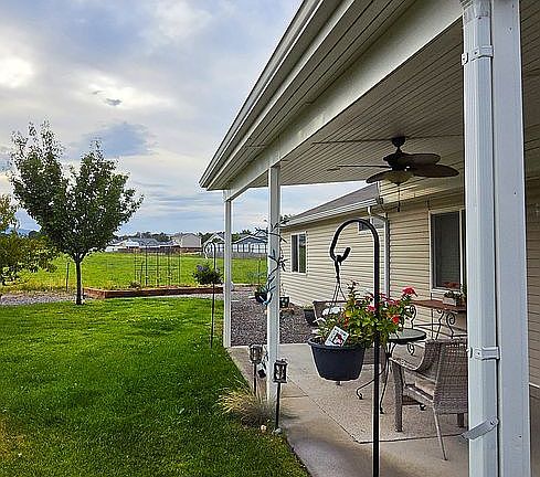 5th image of 856 Barnwood Rd