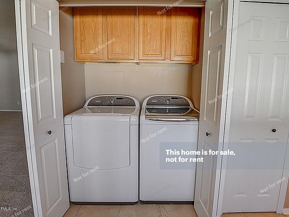 2nd image of 1618 W Windy Oaks Dr