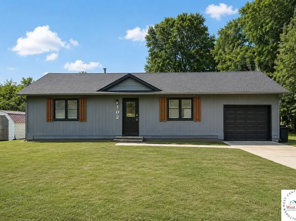 102 SE 245th Rd, Warrensburg, MO 64093