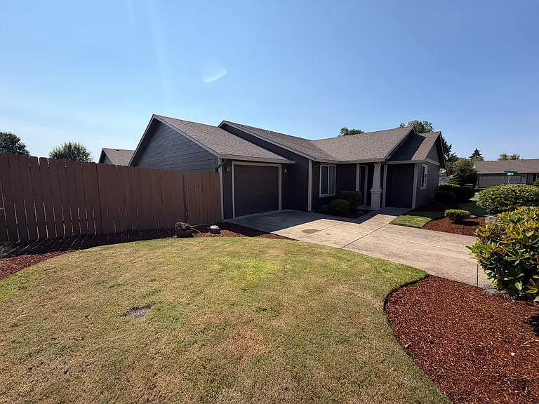 1009 Serendipity St SE — Photo 2