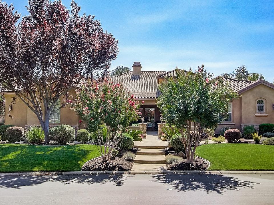 1st image of 8833 Creekstone Cir