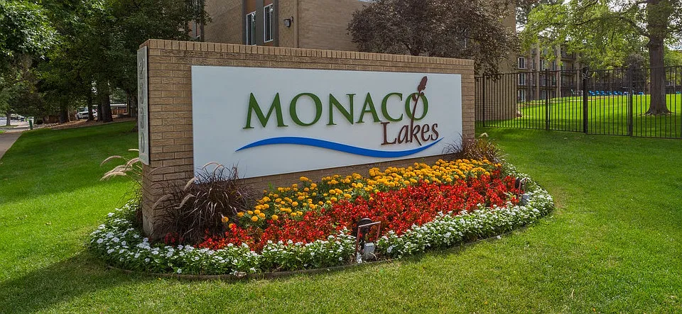 Monaco Lakes Apt
