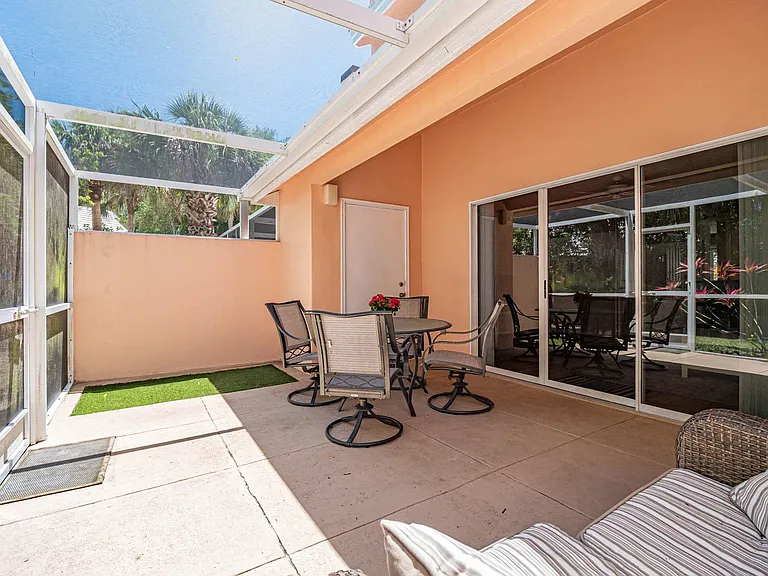 1506 Coral Oak Ln #1303 — Photo 20