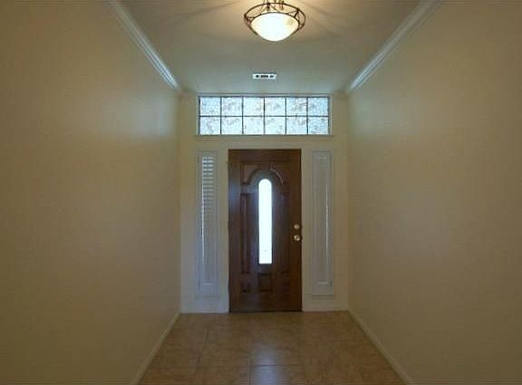 4th image of 411 Ambrose Dr