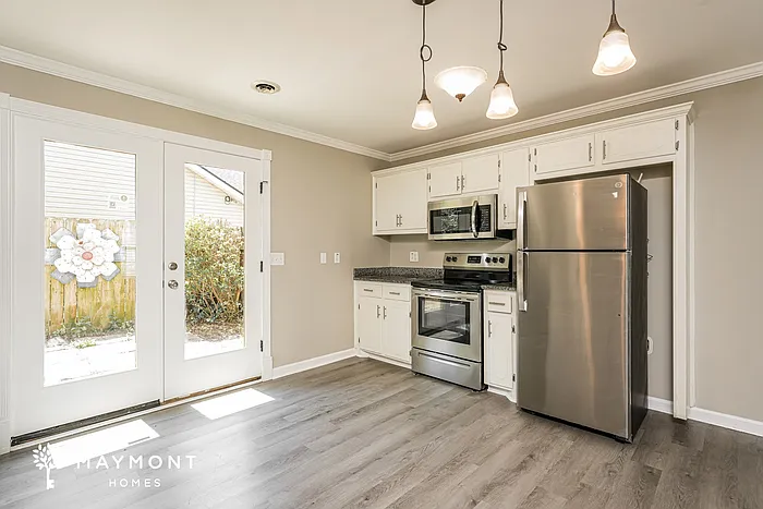 114 Wilton St — Photo 10