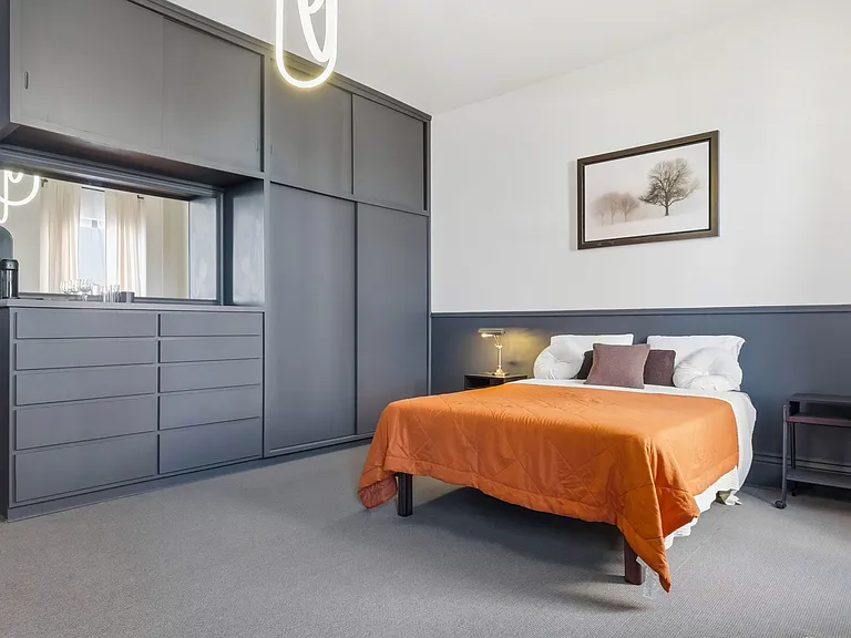 Private bedroom