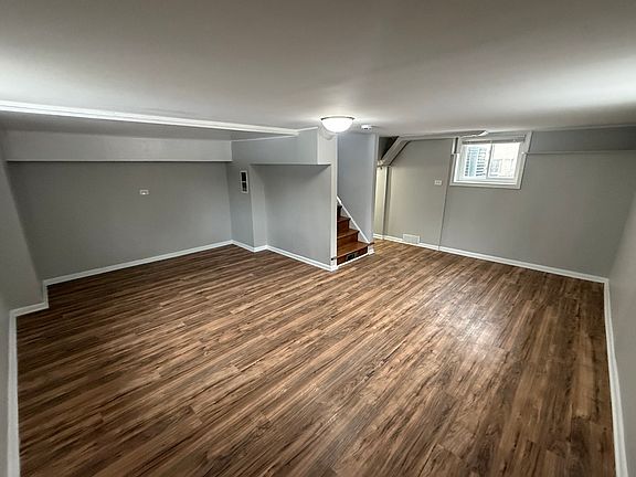 5th image of 13328 S Carondolet Ave