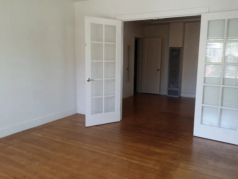 1505 T St #1 — Photo 3