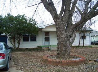 813 South Ave, Maysville, OK 73057