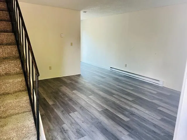 2 bed, 1080 sqft, $1,600 — Photo 4