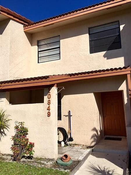 1st image of 10849 Royal Palm Blvd