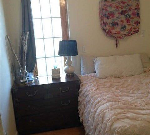 5th image of 3715 23rd Ave APT 4