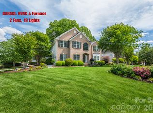 15936 Northstone Dr, Huntersville, NC 28078