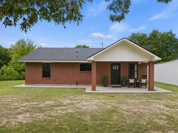 7479 County Road 1200, Mount Pleasant, TX 75455