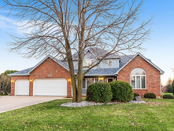3rd image of 24529 W Royal Portrush Dr