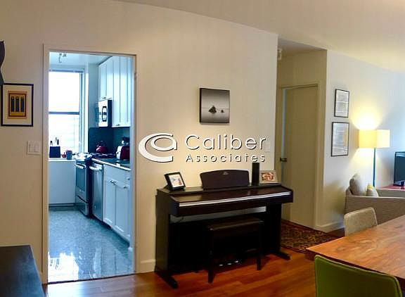 2nd image of 45 W 60th St APT 22J