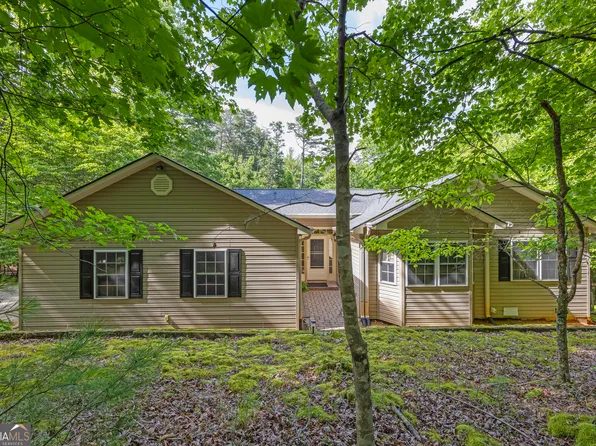 20 Bugscuffle Way, Sautee Nacoochee, GA 30571