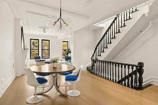 Rented by Compass | media 11