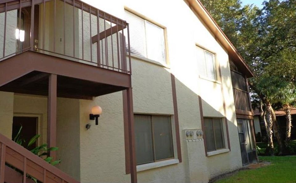 1st image of 510 Longfellow Ct APT B